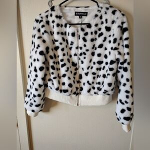 EllyBazar Spotted Black and White Teddy Jacket